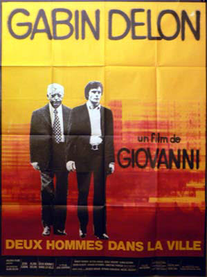 deux hommes dans la ville_000